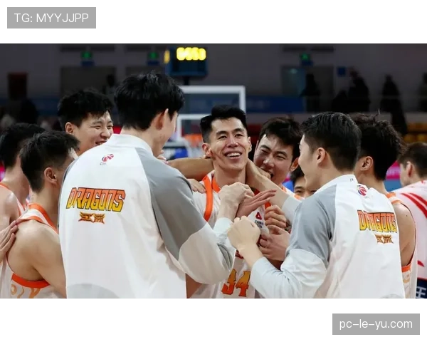 江苏肯帝亚87-86险胜山西汾酒，进攻篮板率37.5%对比20.7%